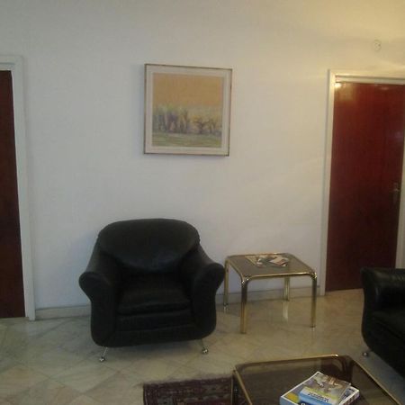 Pensiunea Helvetia Bucharest Exterior photo